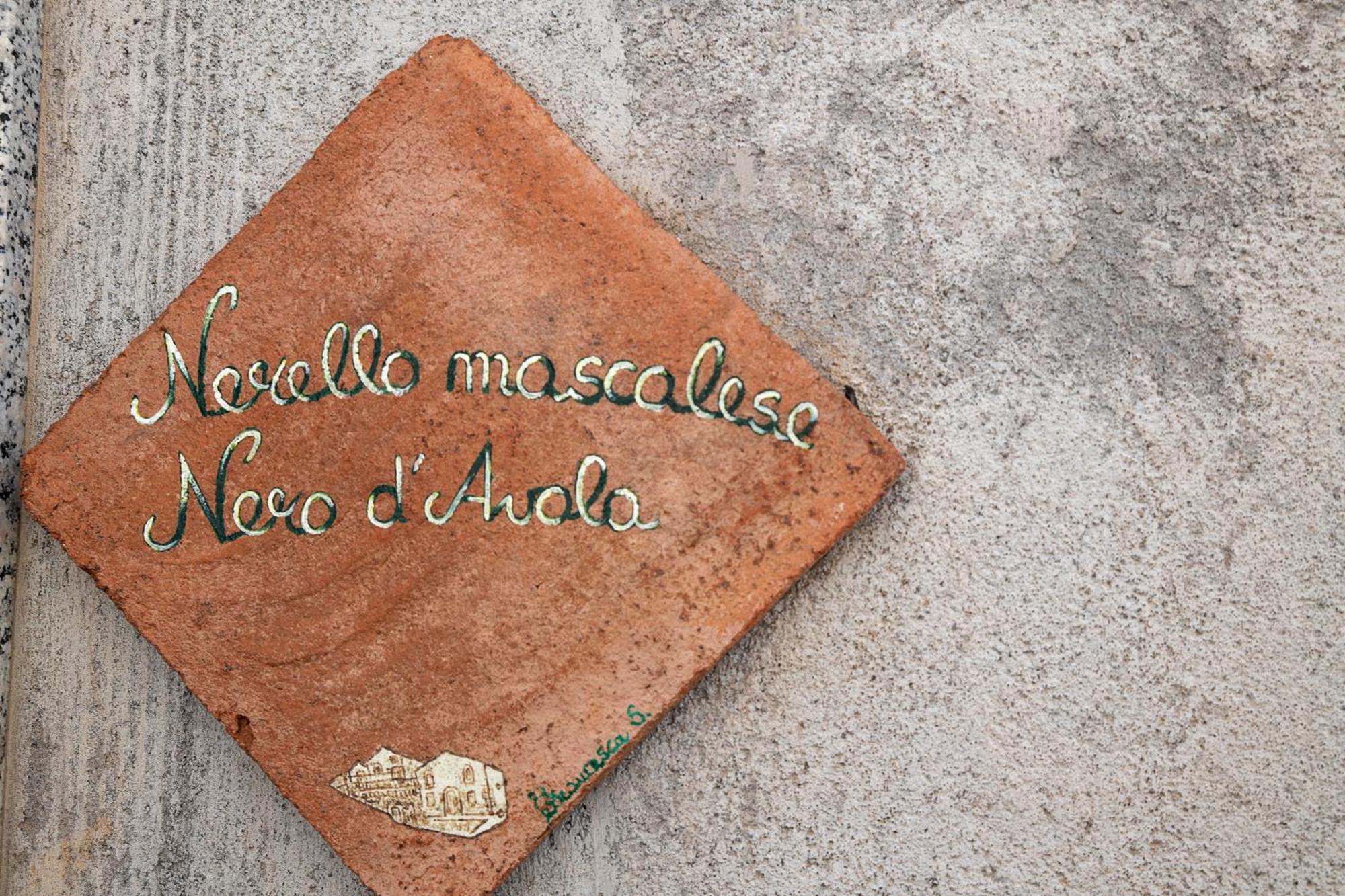 La Pietra Antica O' Munti Vila Mascali Exterior foto