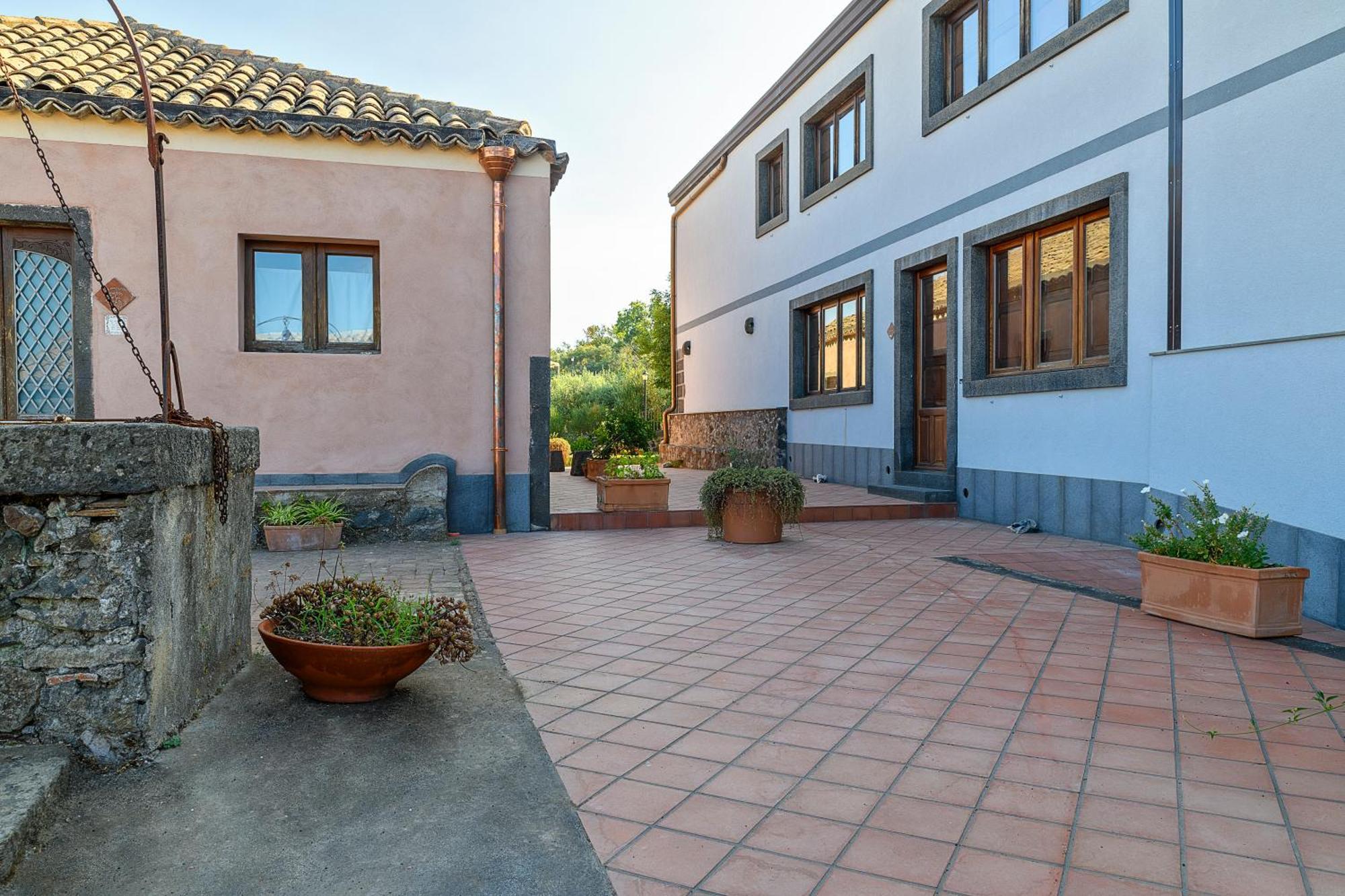 La Pietra Antica O' Munti Vila Mascali Exterior foto
