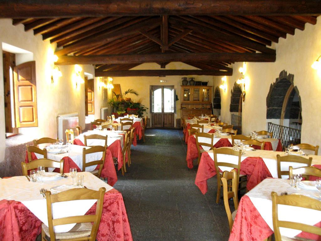 La Pietra Antica O' Munti Vila Mascali Exterior foto
