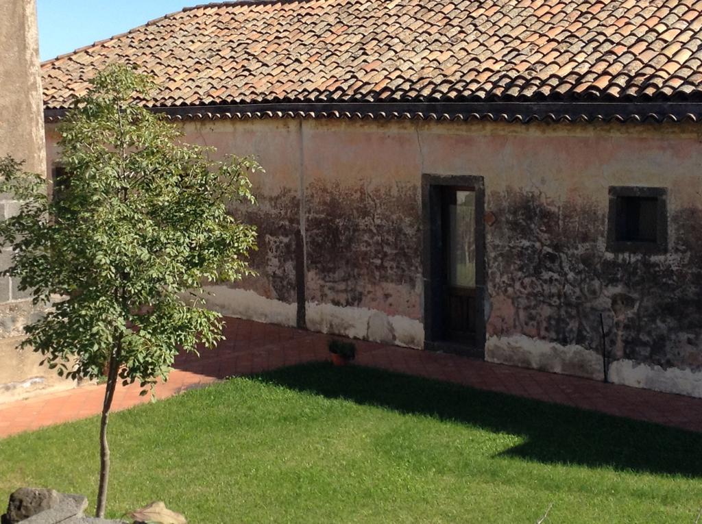 La Pietra Antica O' Munti Vila Mascali Exterior foto